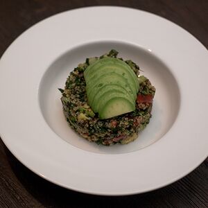 Салат Табуле с авокадо