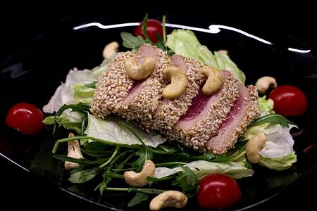 Татаки Тунец