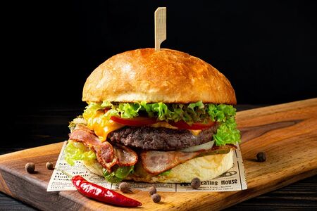 Бургер с говядиной