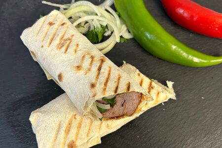 Из говядины в лаваше