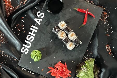 Ролл с лососем