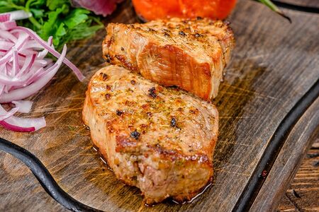 Говяжья вырезка Бастурма в тандыре