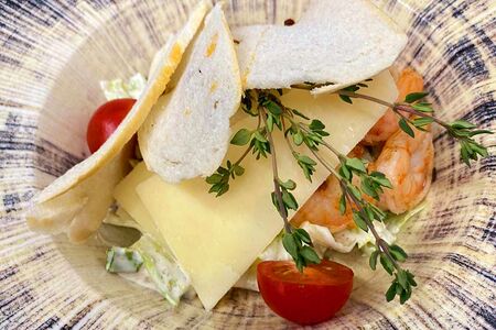 Цезарь с креветками