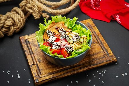 Салат с куриной грудкой от BoykoBBQ