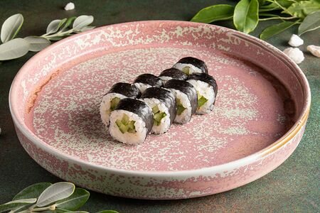 Ролл Маки с огурцом