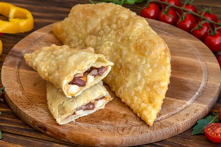 Чебурек с курицей и фасолью