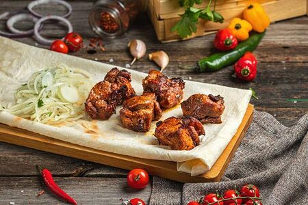 Шашлык из cвинoй шеи