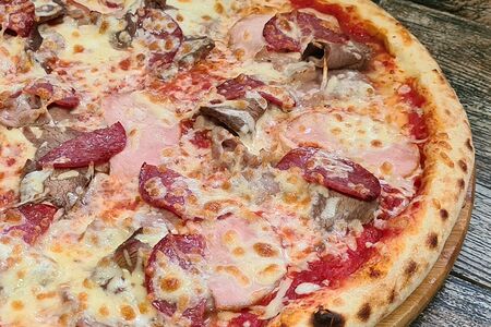 Пицца Мясная