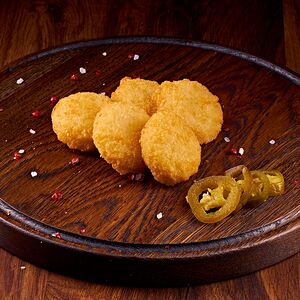 Медальоны сырные Моцарелла с перцем халапеньо