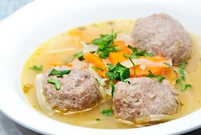 Суп-лапша домашняя с фрикадельками