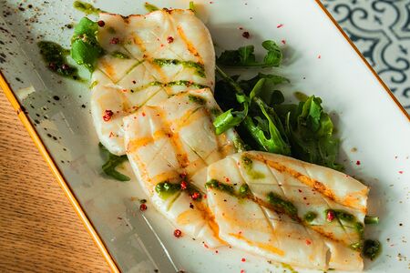 Кальмар на гриле