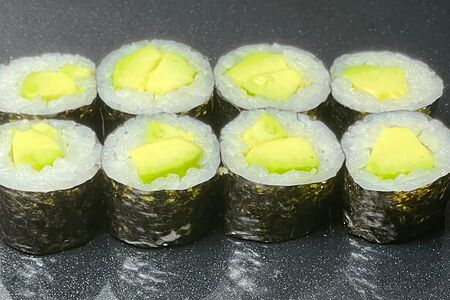 Ролл Авокадо веган