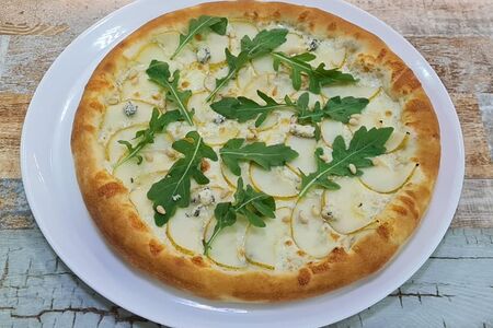 С грушей, горгондзолой и цветочным мёдом Big Premium