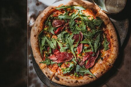 Ростбиф, перечный соус, трюфельный крем