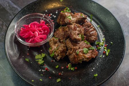 Шашлык из cвинoй шеи