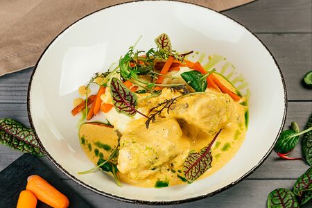 Кролик в сливочном соусе