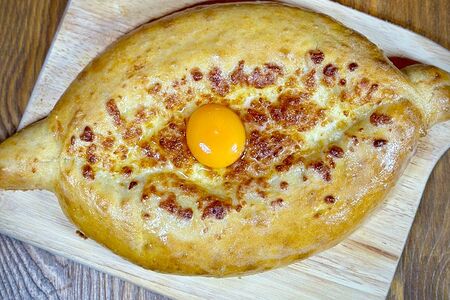 Хачапури по-аджарски