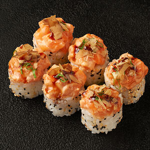 Ролл Нептун с соусом кимчи