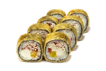 Жареный ролл с крабом