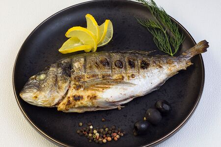 Дорадо на углях