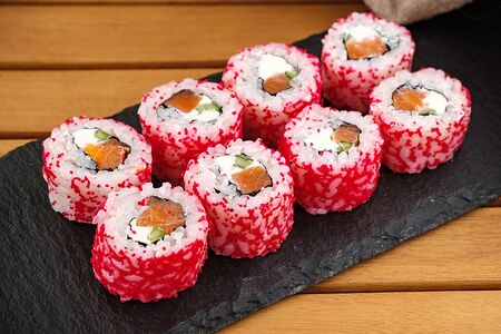 Калифорния с лососем