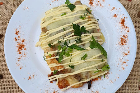 Свинина под сырной корочкой