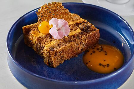 Морковно-облепиховый торт