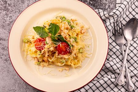 Паста с лососем