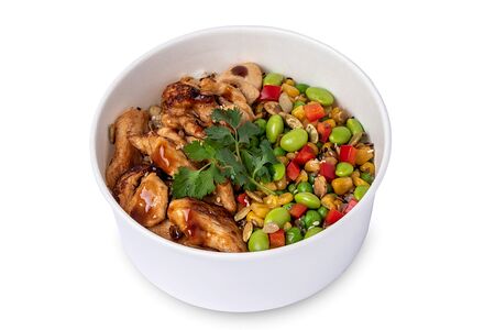 Поке с киноа и цыпленком терияки