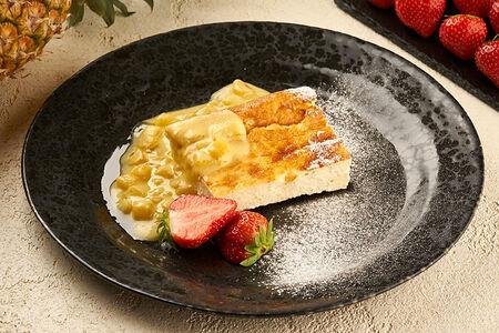 Творожная запеканка с персиковым конфитюром