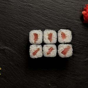 Рол с тунцом