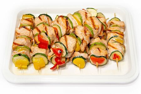 Шашлык из семги на шпажке