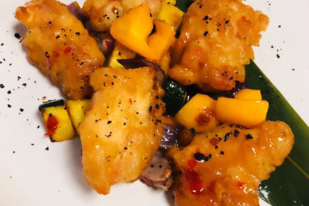 Хрустящая курочка с овощным соте