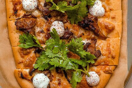 Лахмаджун с лисичками