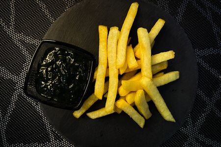 Фри с соусом