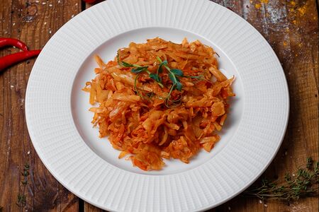 Капуста тушеная