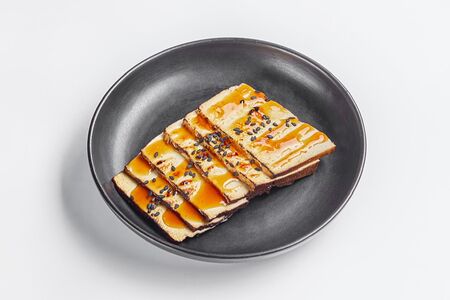 Опаленный копченый тофу