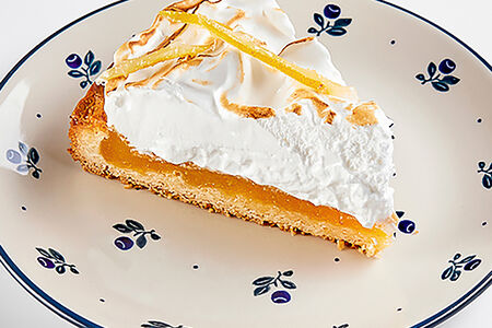 Лимонный пирог с итальянской меренгой