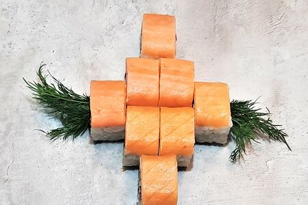 Филадельфия с копченым лососем