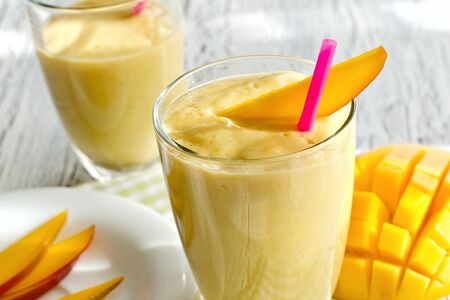 Коктейль молочный банановый