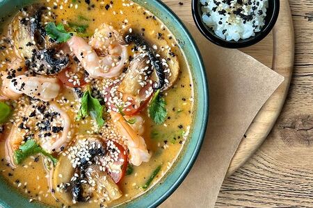 Том Ям с креветками