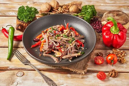 Салат Тбилисо