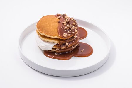 Панкейки пекан-карамель