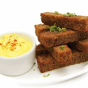 Гренки чесночные