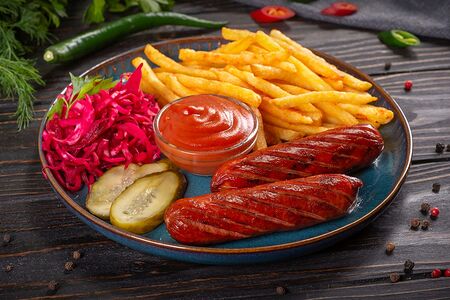 Мексиканские колбаски с гарниром