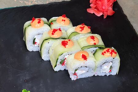 Ролл с огурцом