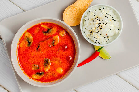 Том ям с курицей