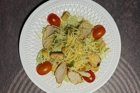 Цезарь с курицей