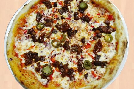 С говядиной