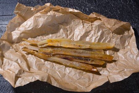 Спинки корюшки вяленой